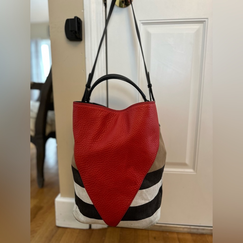 Burberry Susanna hobo bag